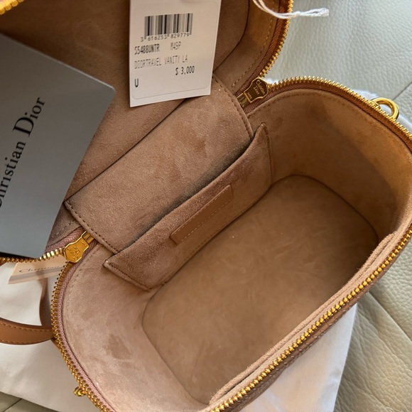 DIORTRAVEL VANITY LAMBSKIN - Picture 5 of 7